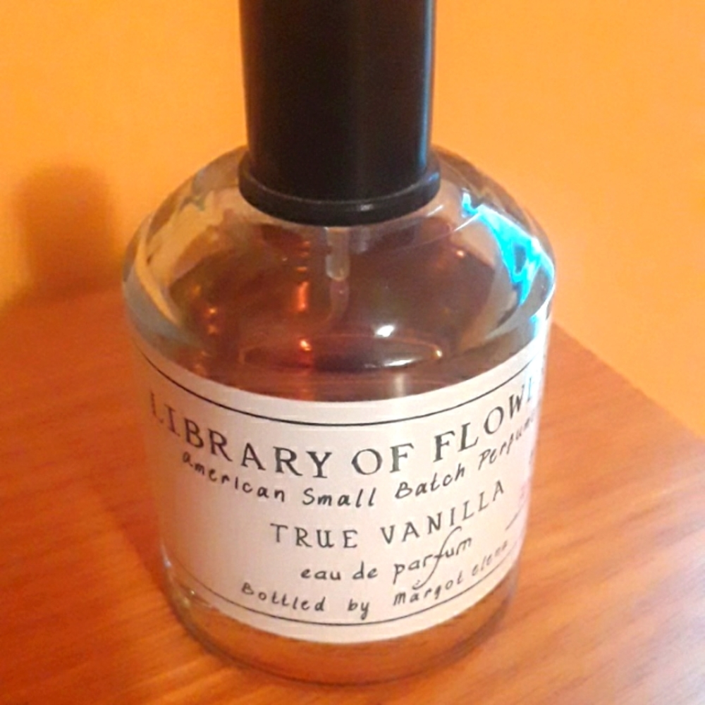 Library of Flowers True Vanilla